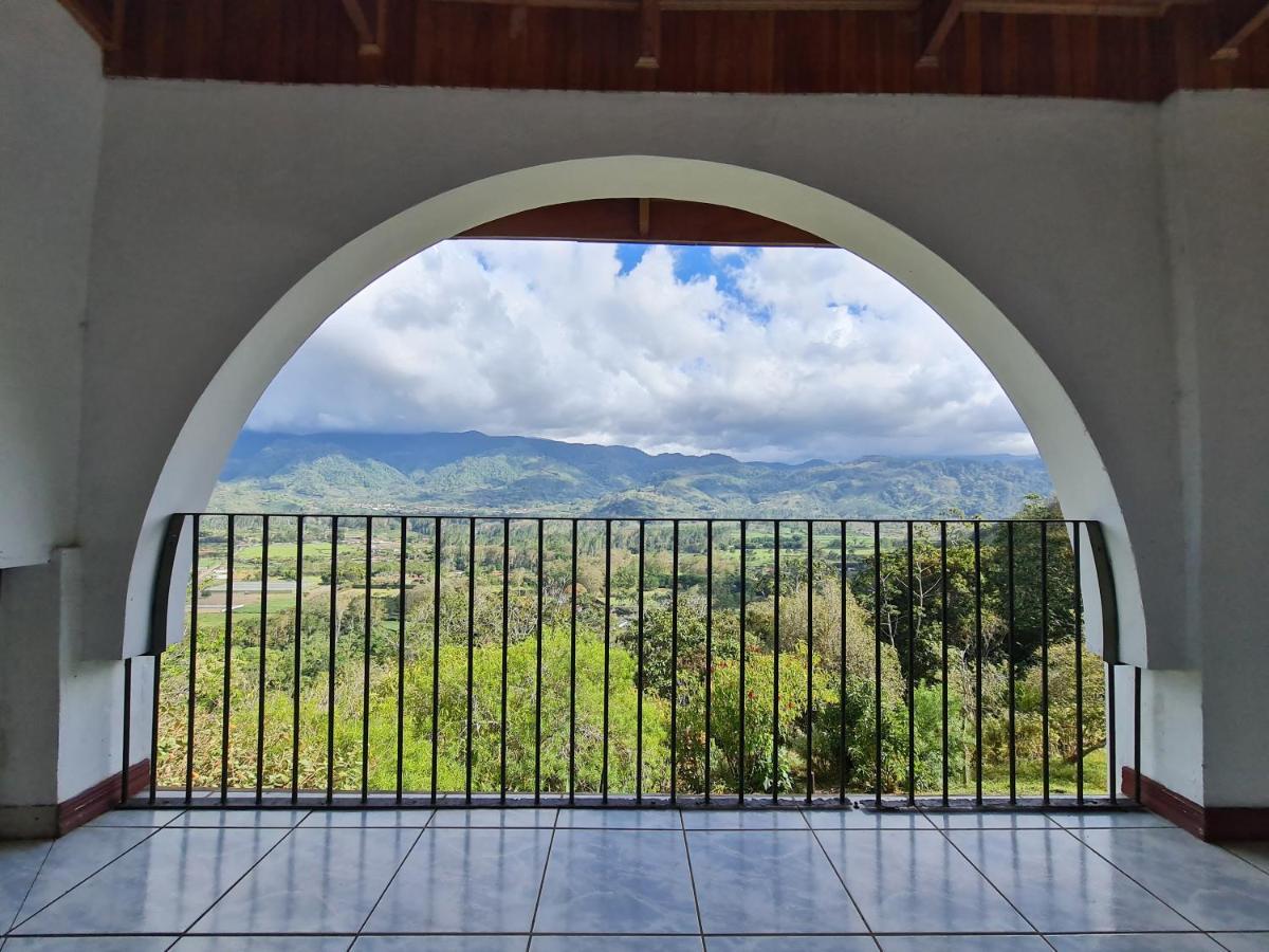 Villas Valle Bello Ujarras Exterior photo